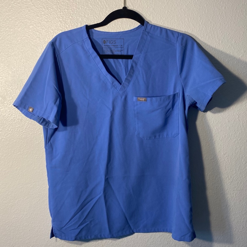 2 0f 2 FIGS Scrub Top Light Blue V Neck